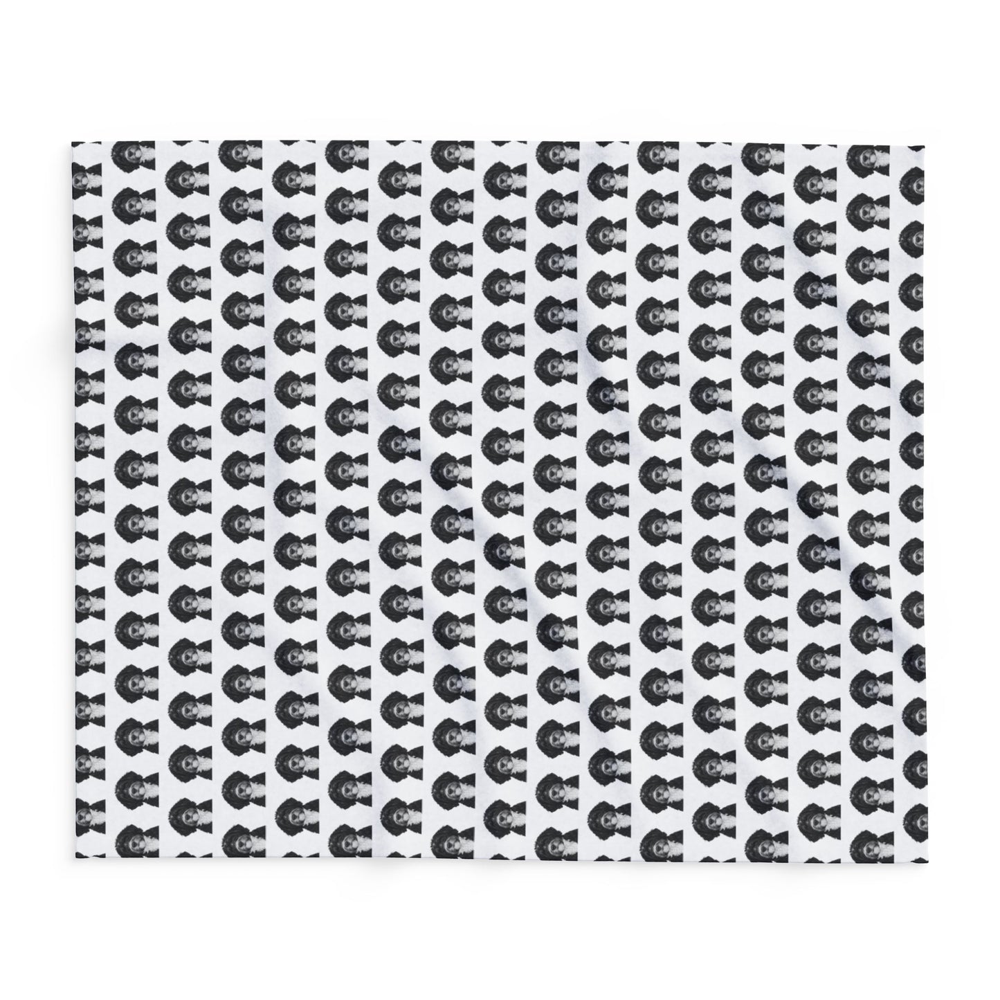 Bernedoodle Fleece Blanket, Dog Design Cozy Arctic Throw for Dog Lovers, Animal Print Home Decor, Winter Gift Idea, Pet Owner Present