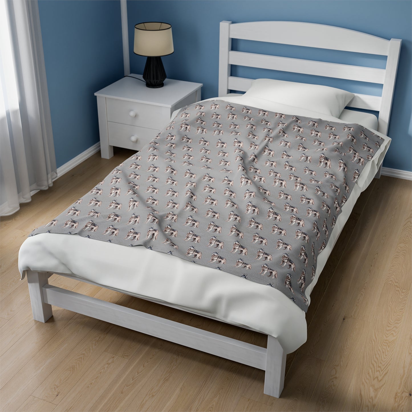 Husky Velveteen Plush Blanket (Light Grey)