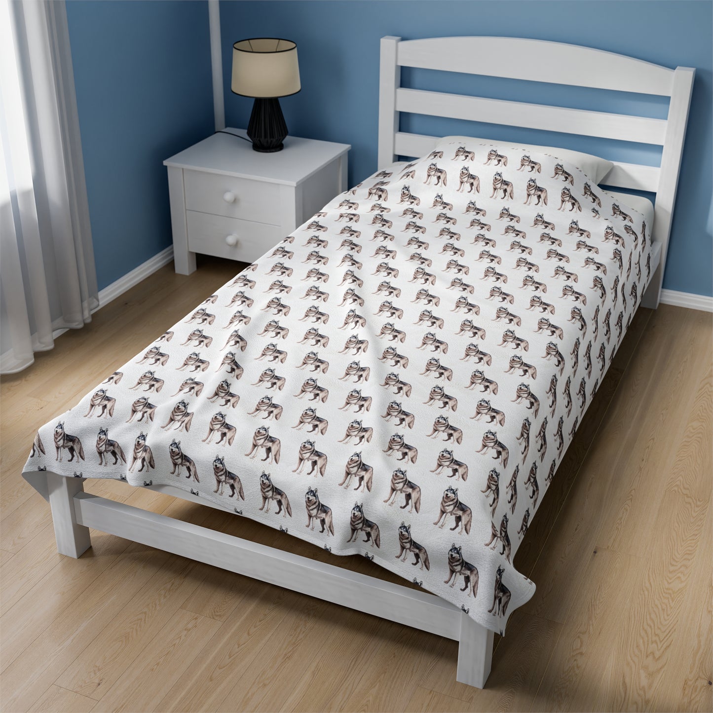 Husky Velveteen Plush Blanket (White)
