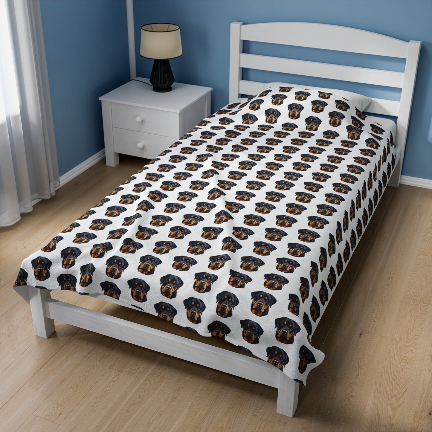 Rottweiler Velveteen Plush Blanket (White)