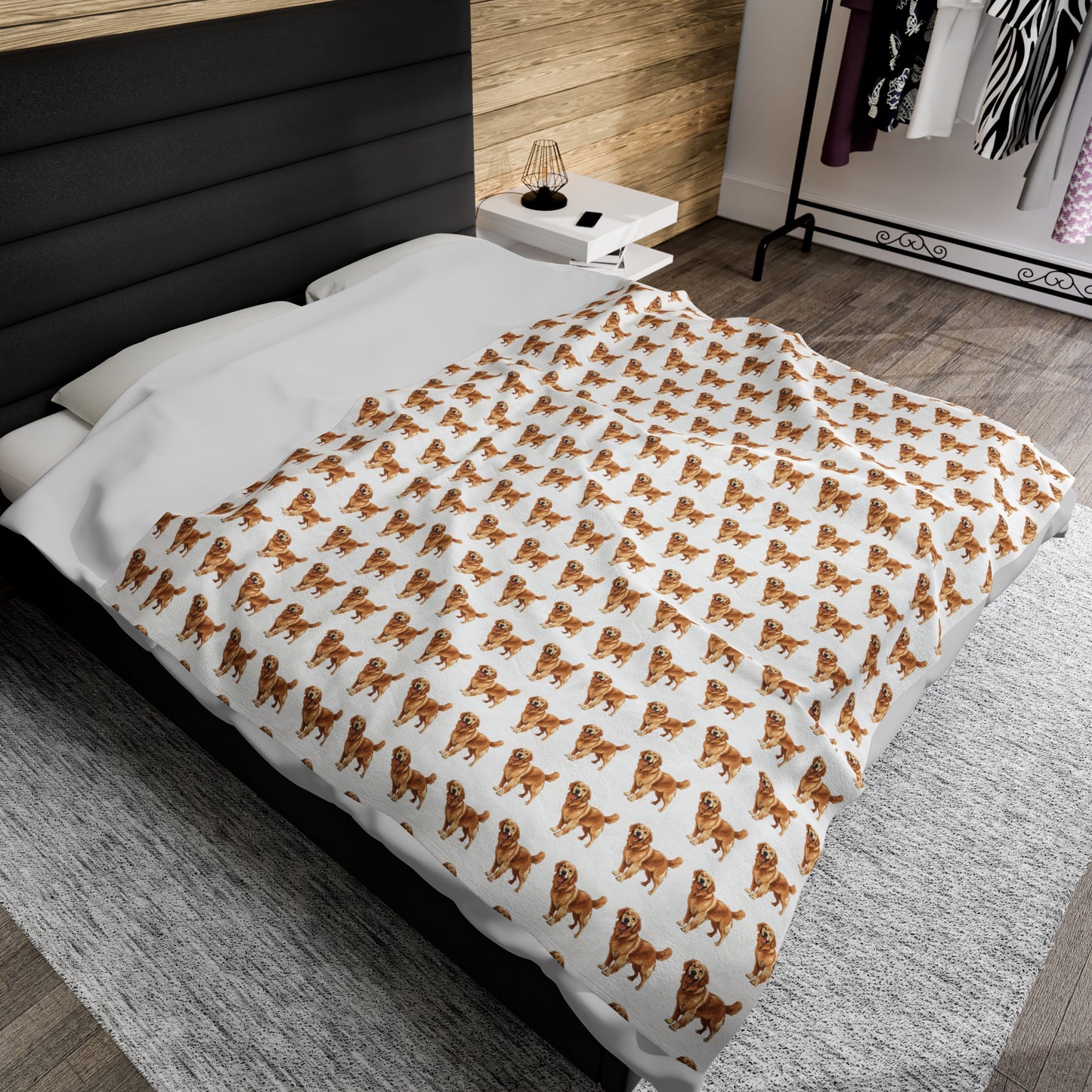 Golden Retriever Velveteen Plush Blanket (White)