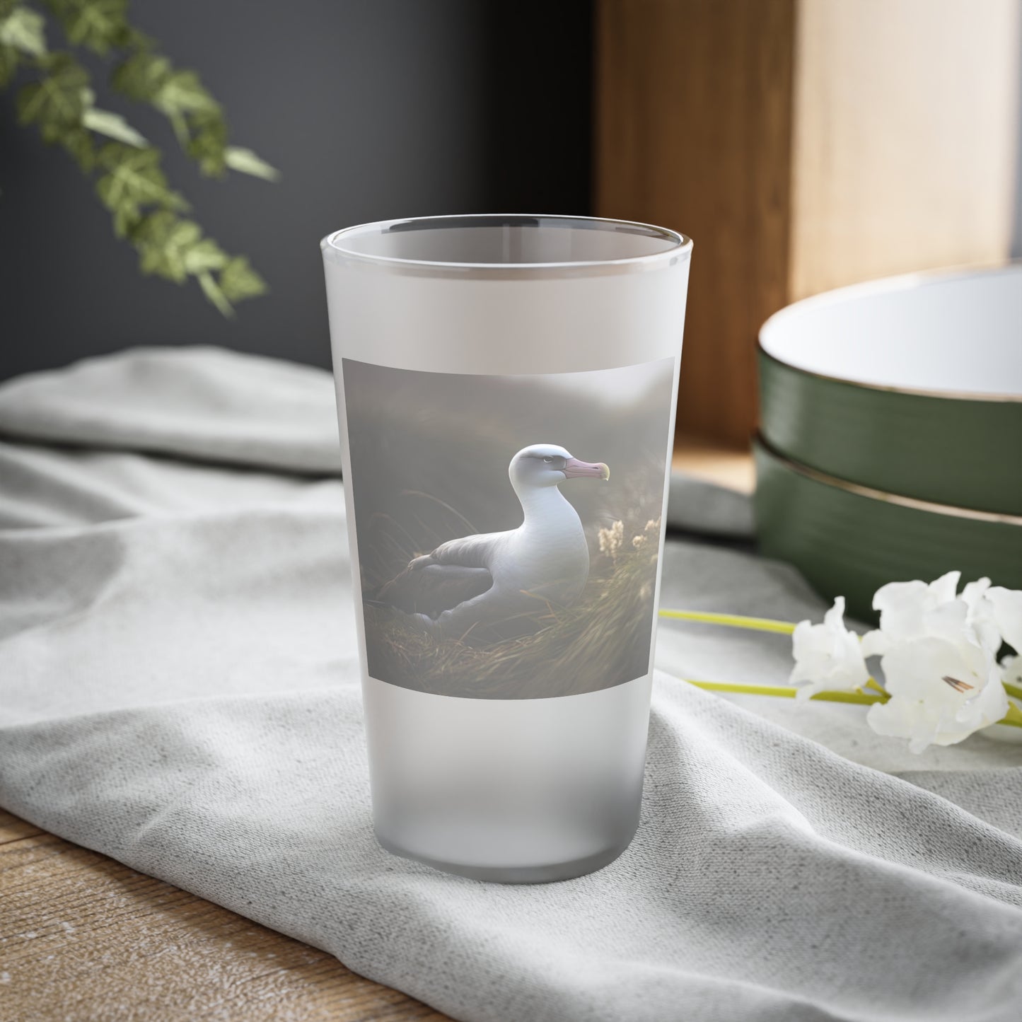 Albatross Frosted Pint Glass, 16oz