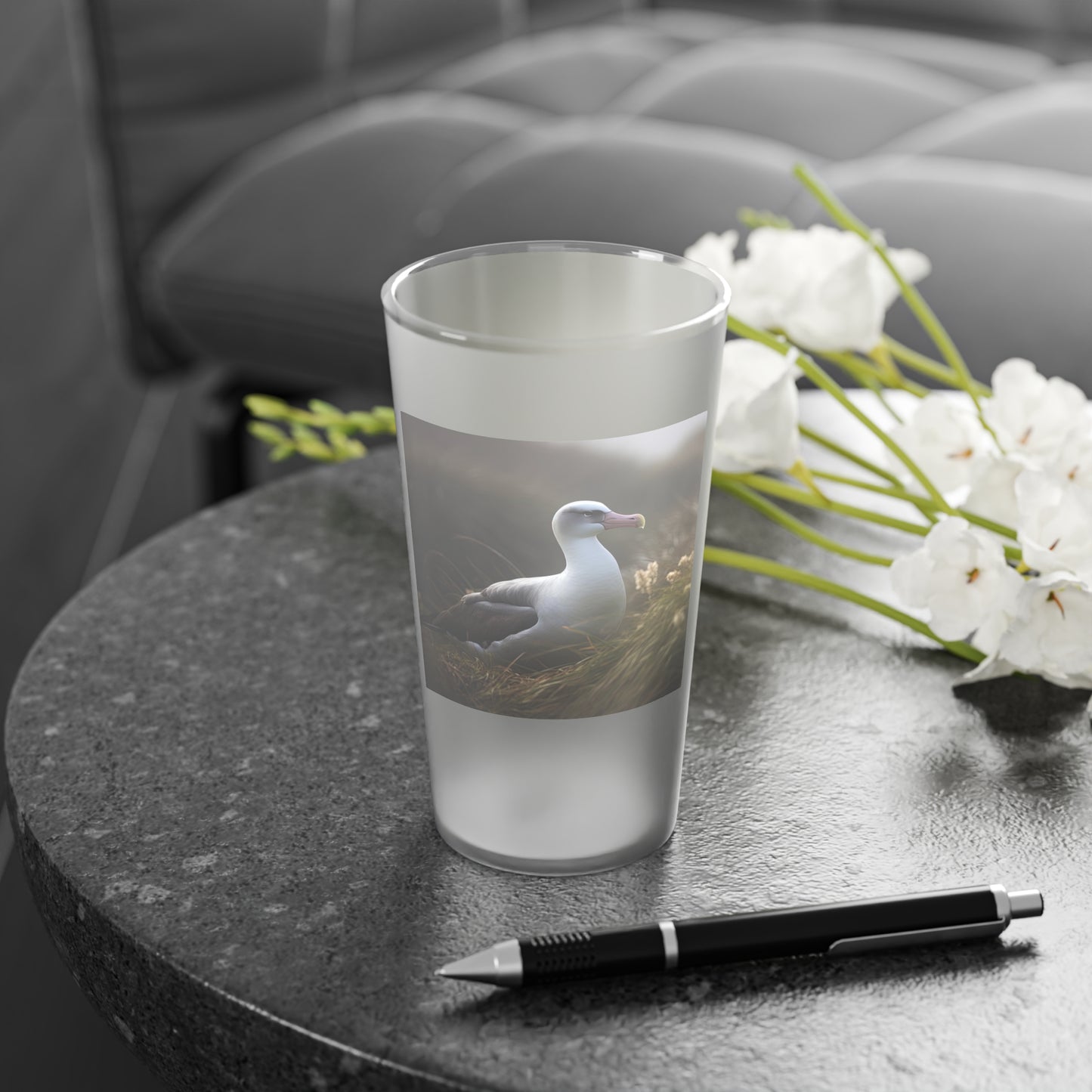 Albatross Frosted Pint Glass, 16oz