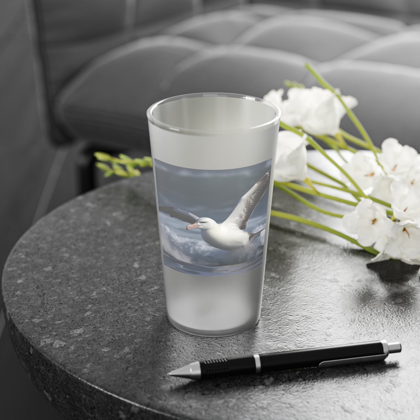 Albatross Frosted Pint Glass, 16oz