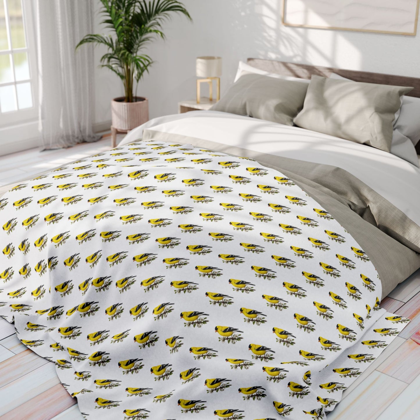 Goldfinch Arctic Fleece Blanket