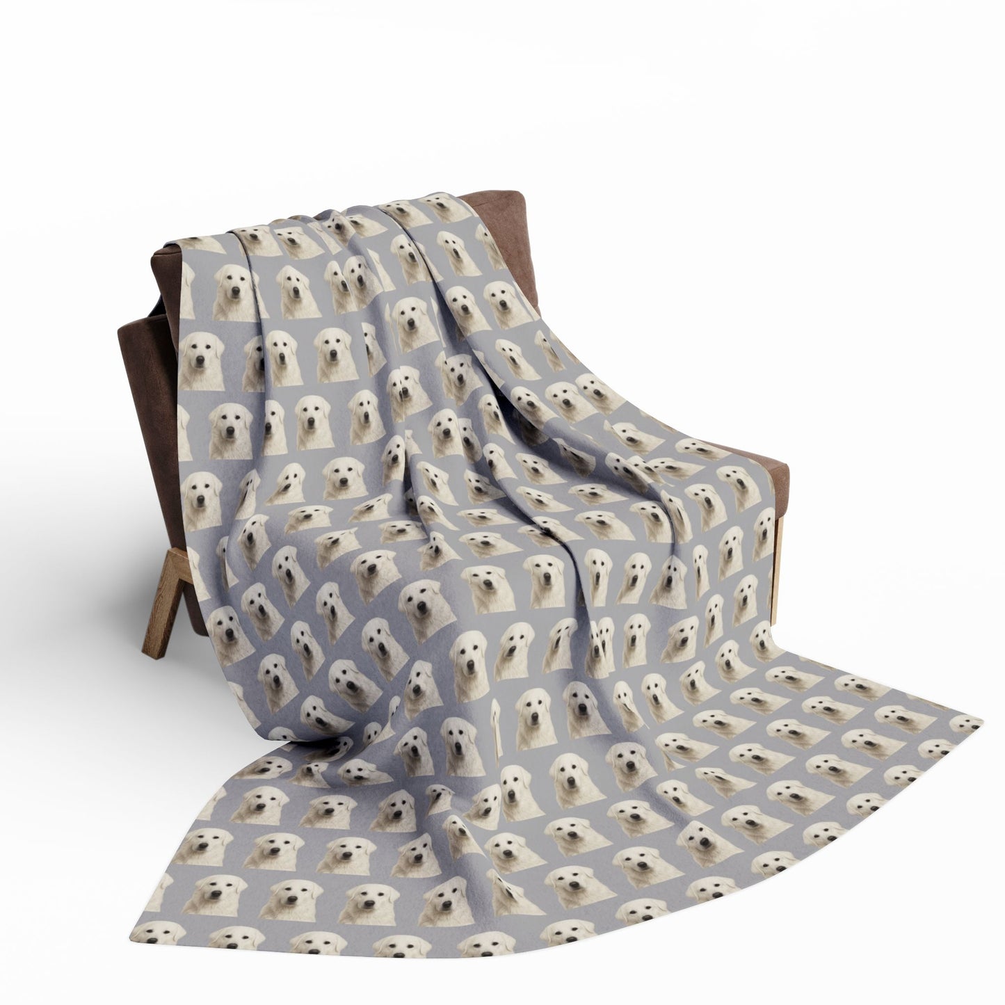 Akbash Fleece Blanket, Dog Design Cozy Arctic Throw for Dog Lovers, Animal Print Home Decor, Winter Gift Idea, Pet Owner Present