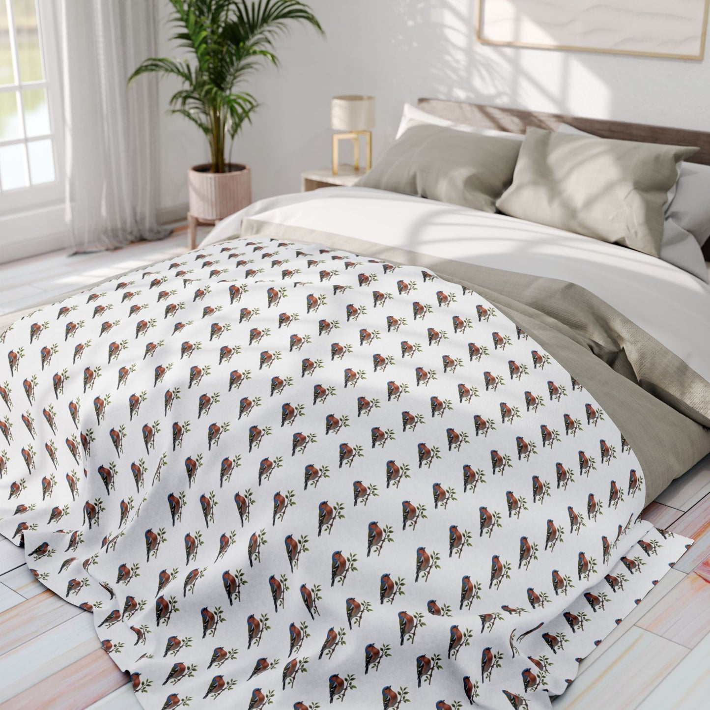 Finch Arctic Fleece Blanket - Cozy Winter Bird Throw, Snowy Day Home Decor, Christmas Gift for Nature Lover, Lap Blanket, Sofa Cover